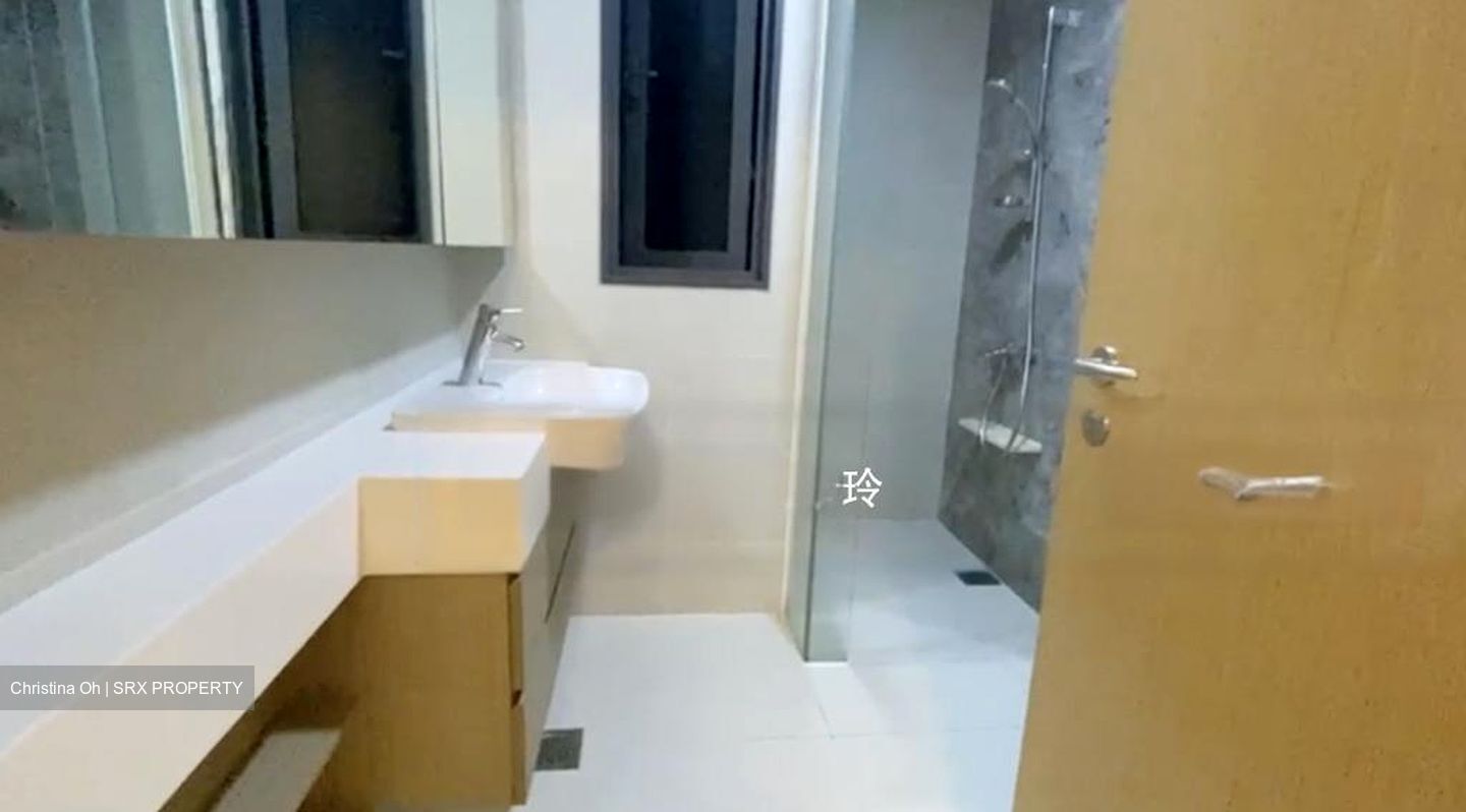 The Lakefront Residences (D22), Condominium #531263881